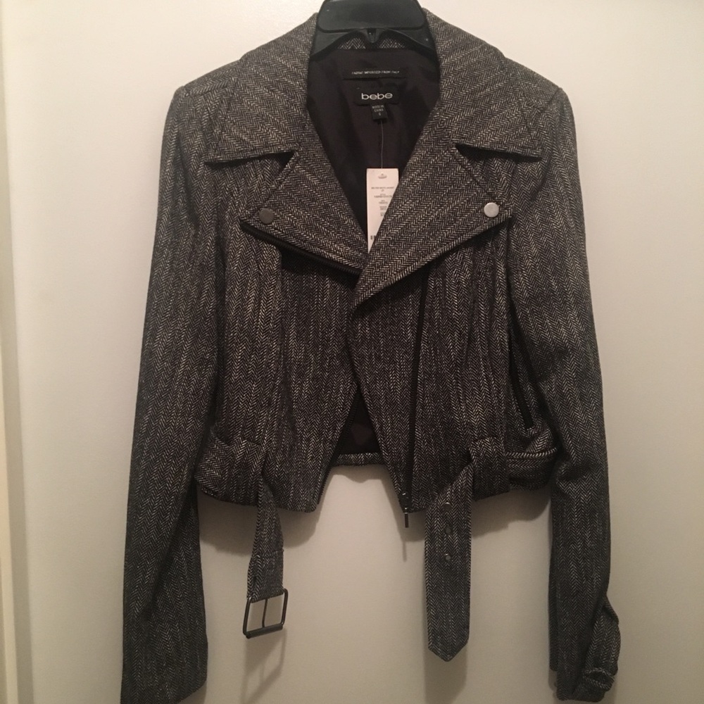 BeBe Suit. NWT!!!!!